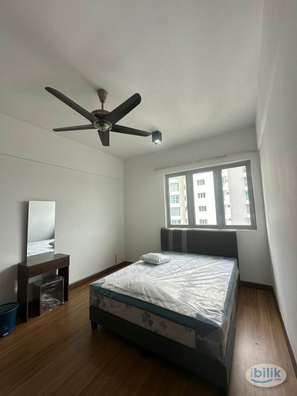 Single Room at One South, Seri Kembangan - Image 1