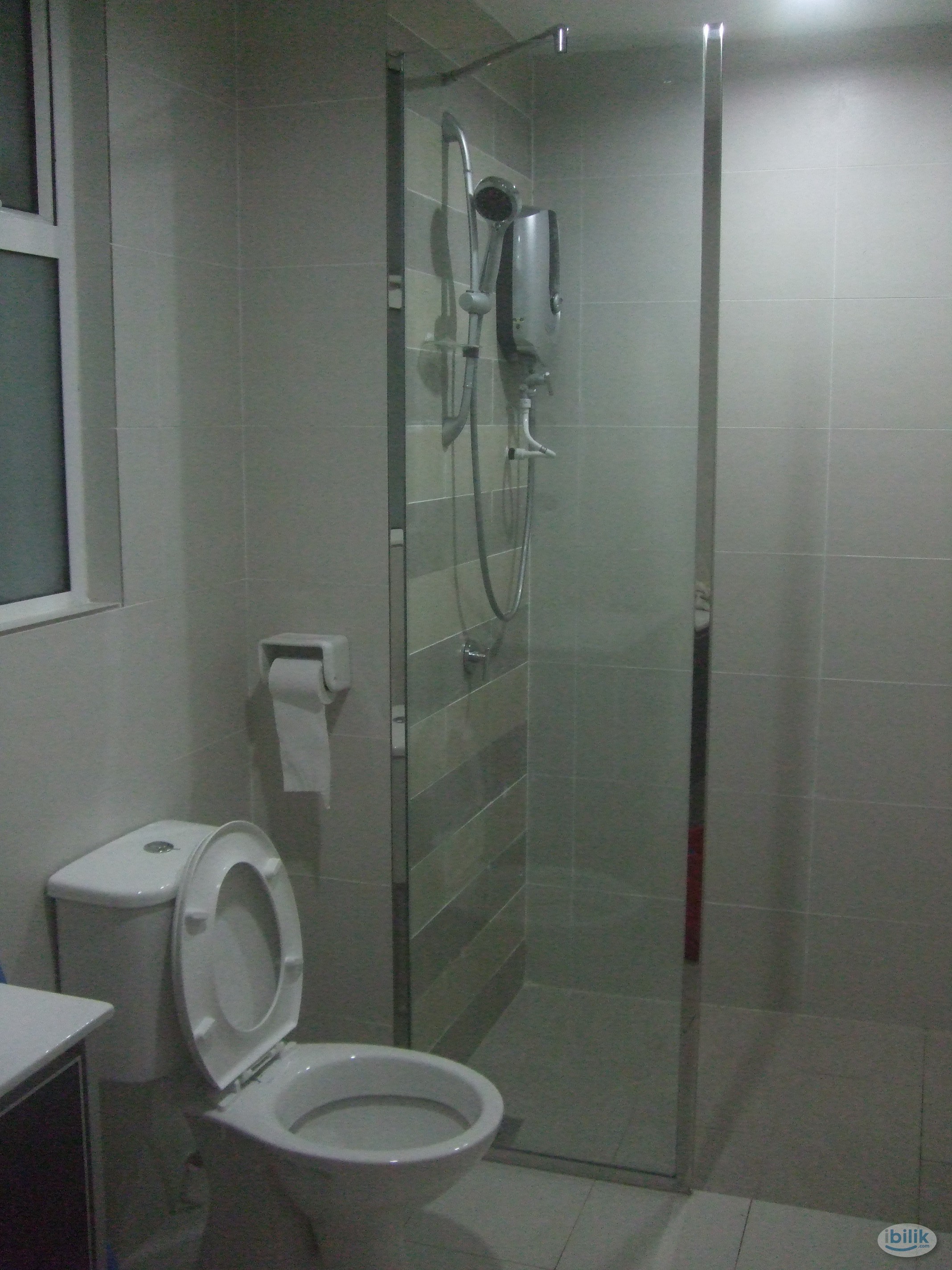 Master Room at Menara U, Shah Alam - Image 5
