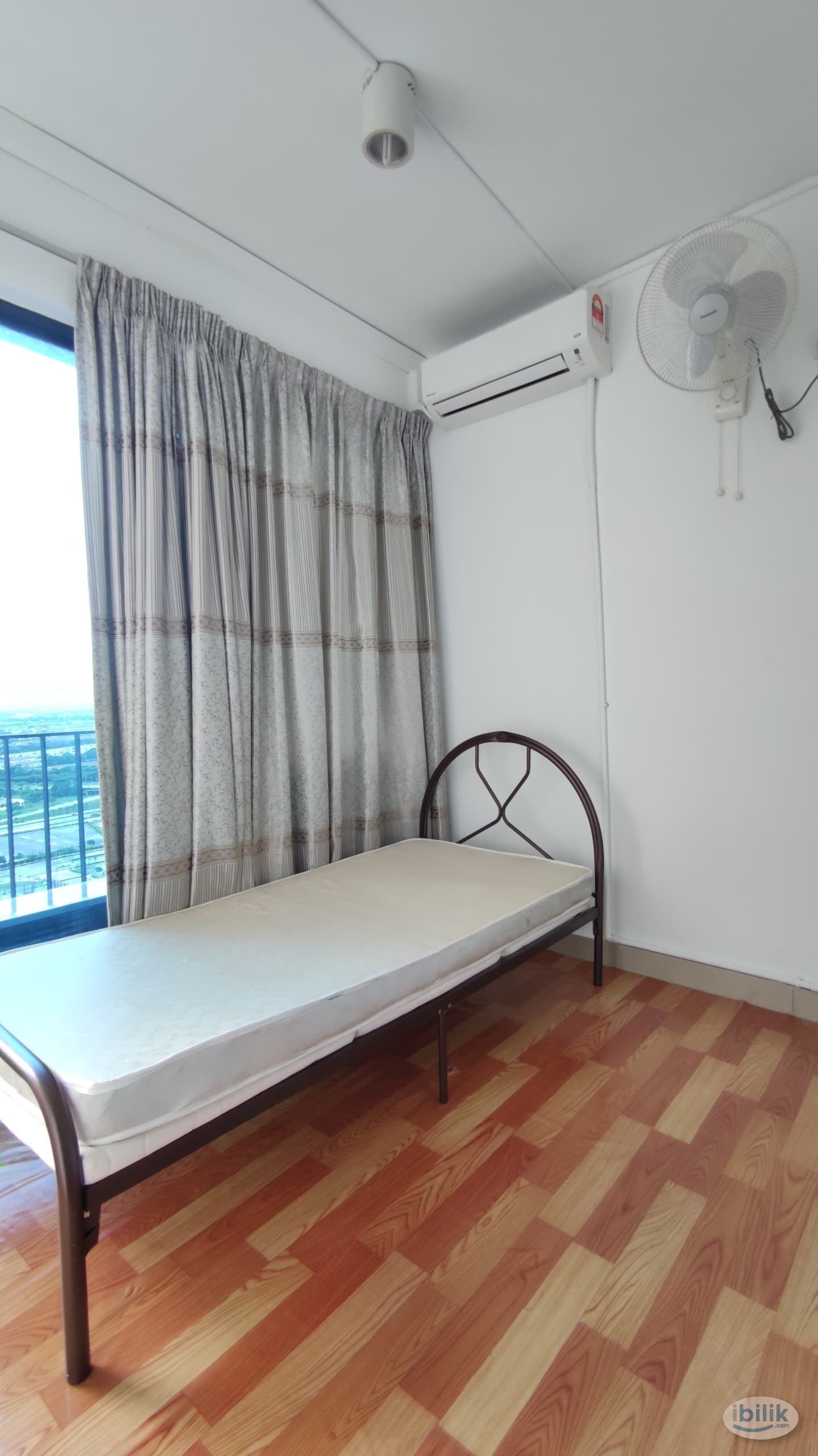 Middle Room at Setia Alam, Shah Alam - Image 2