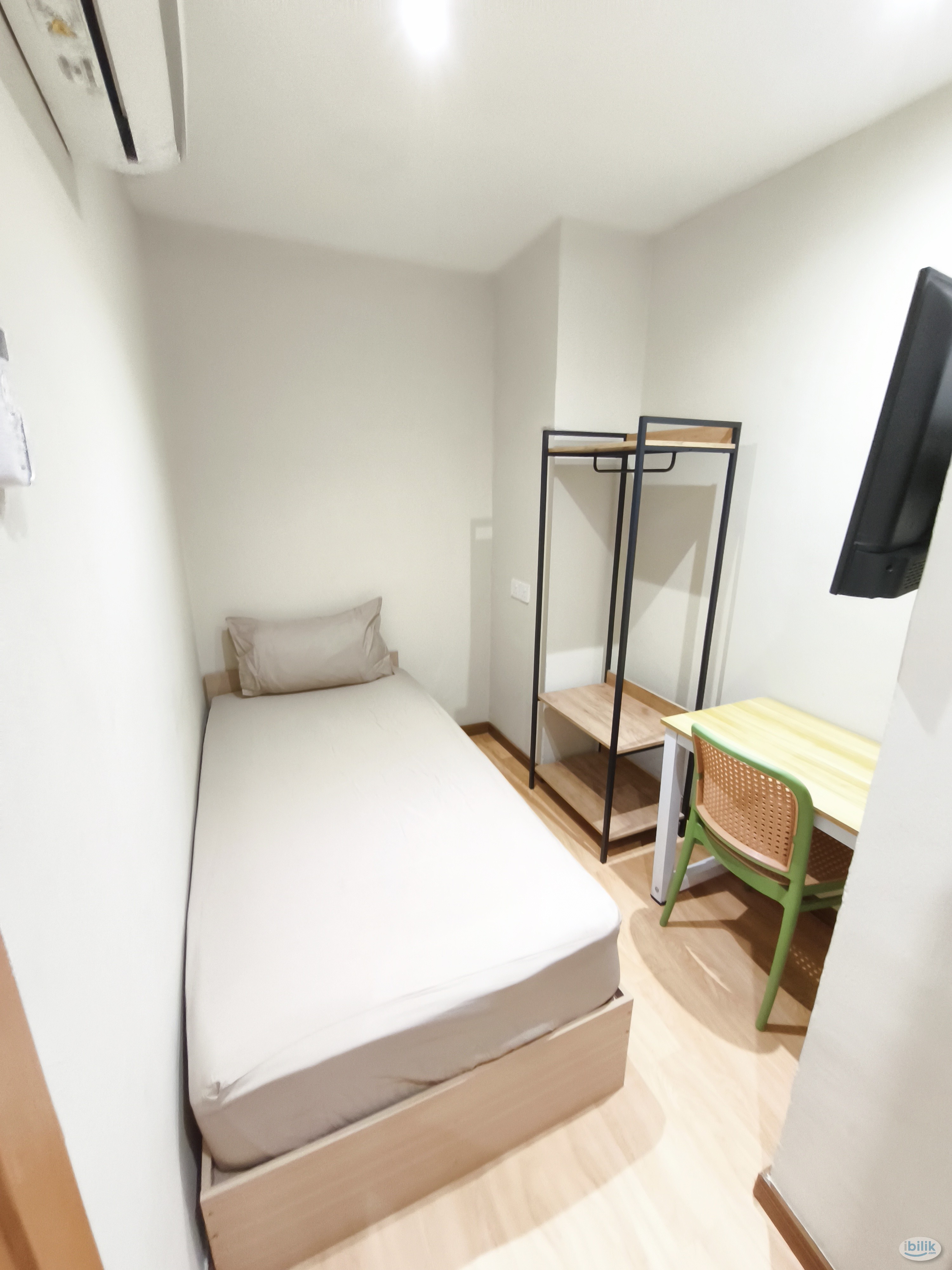 Move In Immediately! Fully Furnished Room in City Center Area at Jalan Imbi, Bukit Bintang - Image 1