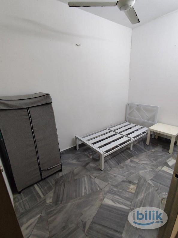 🏠Thompson hospital Single Room at Kota Damansara, Petaling Jaya - Image 2