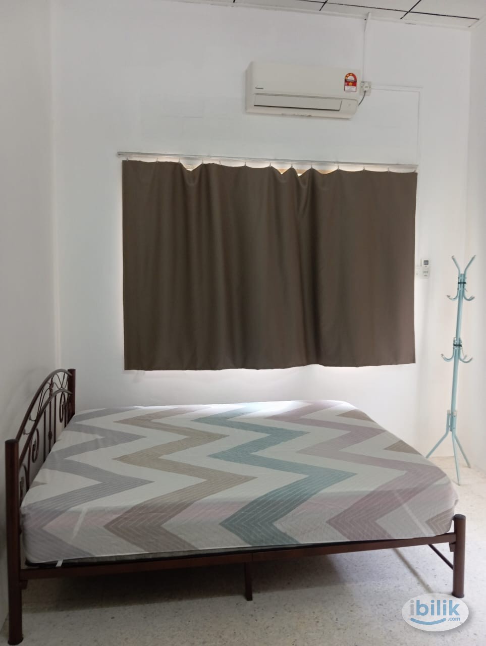 Middle Room at Teluk Intan, Perak - Image 1