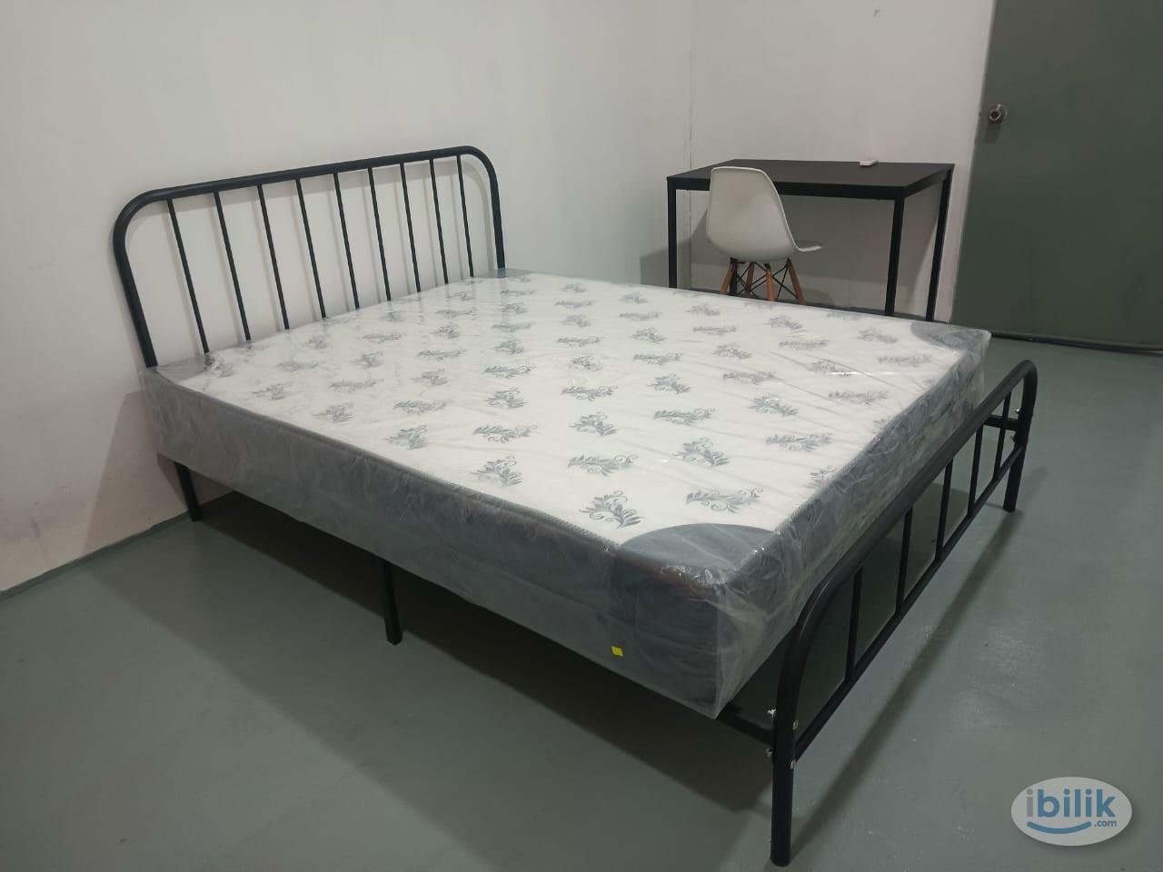 Middle Room at Taman Putri Kulai, Kulai - Image 2