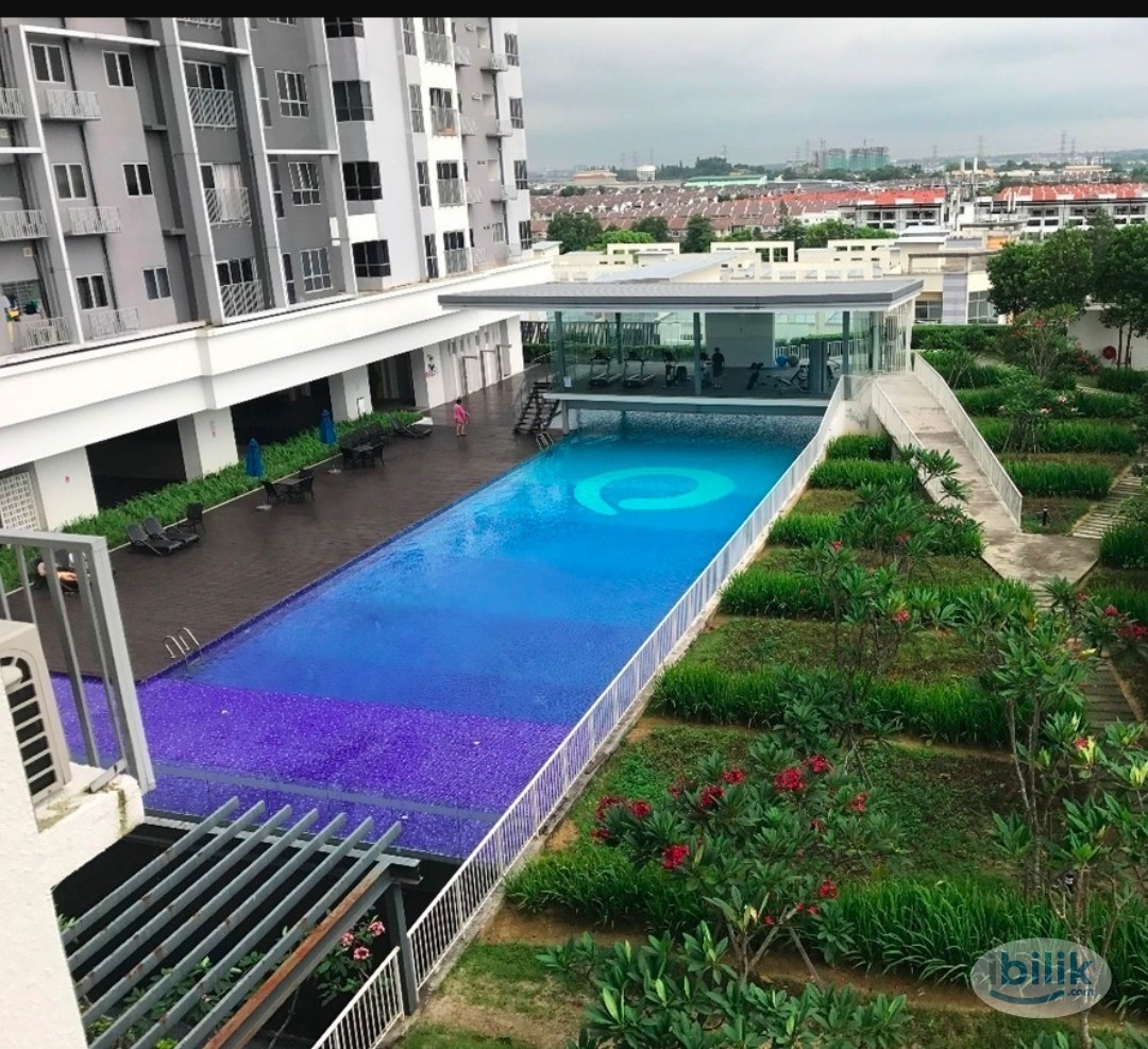 Middle Room at The Wharf, Puchong - Image 2
