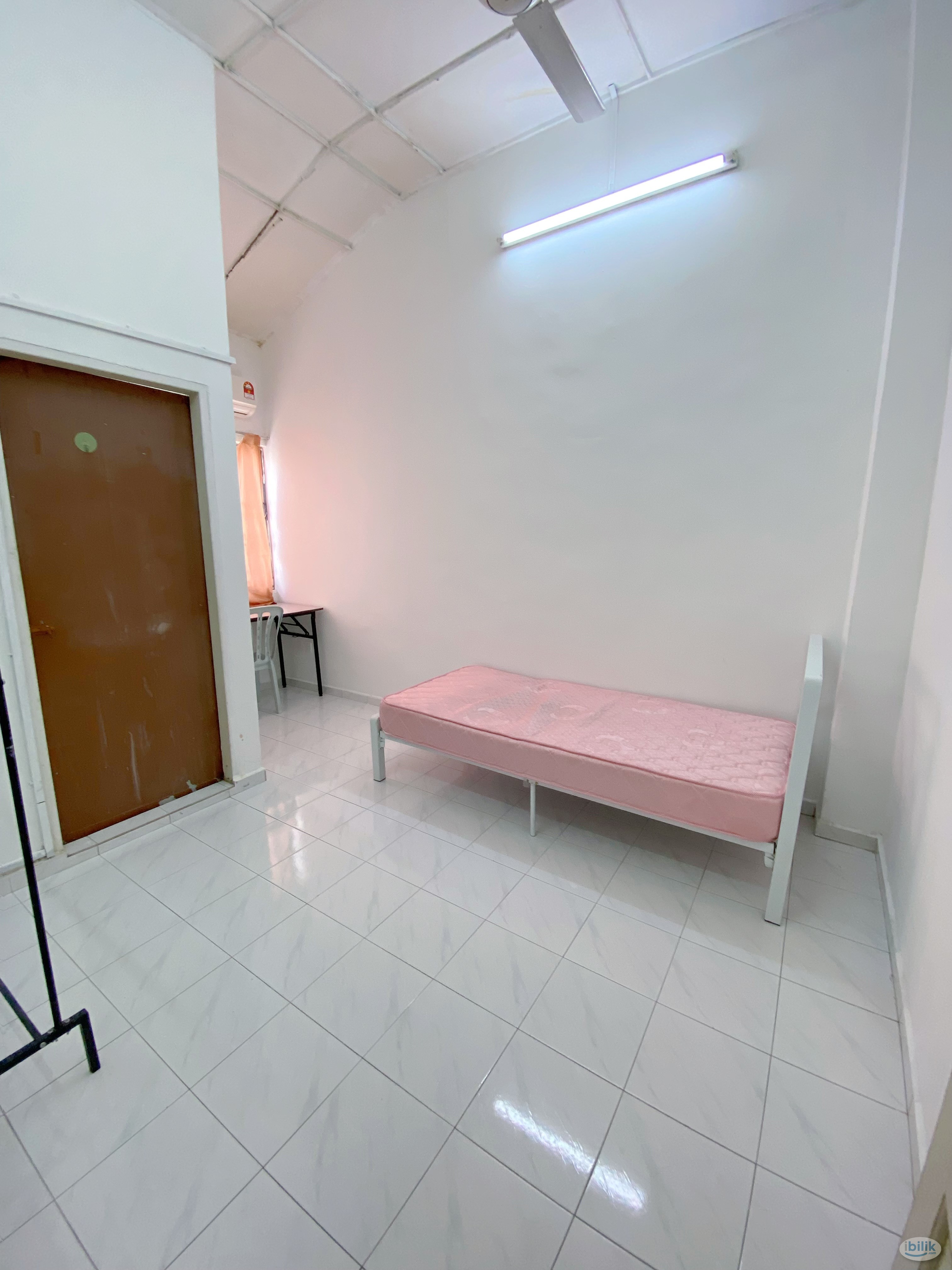 FEMALE UNIT AT SS2🎀 - Image 1