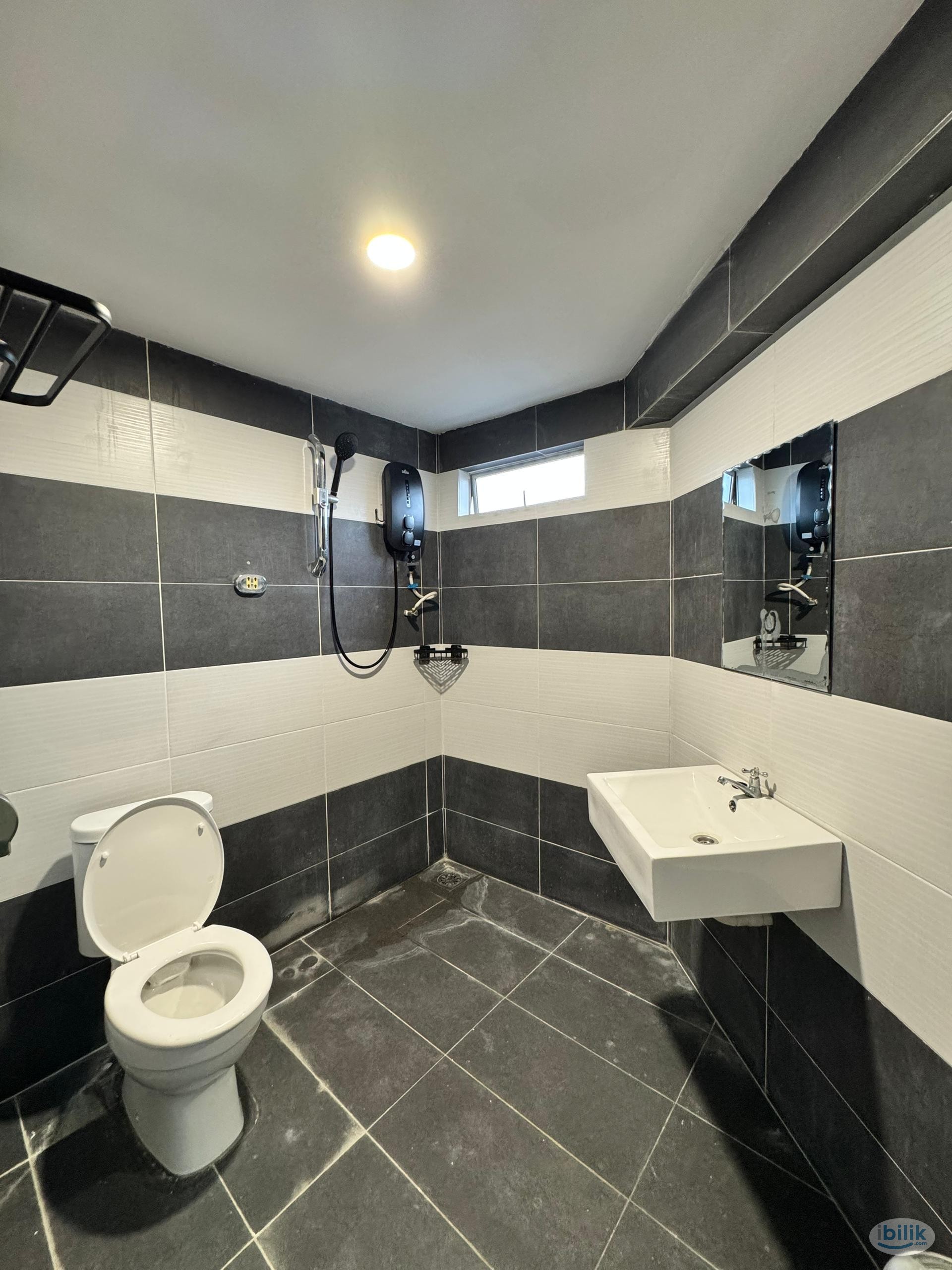 Zero Deposit Master Room at Taman Intan, Klang - Image 1