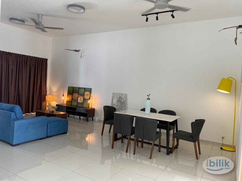 ROOM WITH PRIVATE BATHROOM - Image 1