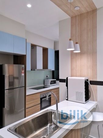 Luxury Balcony Room at Unio Residence, Kepong - Image 4