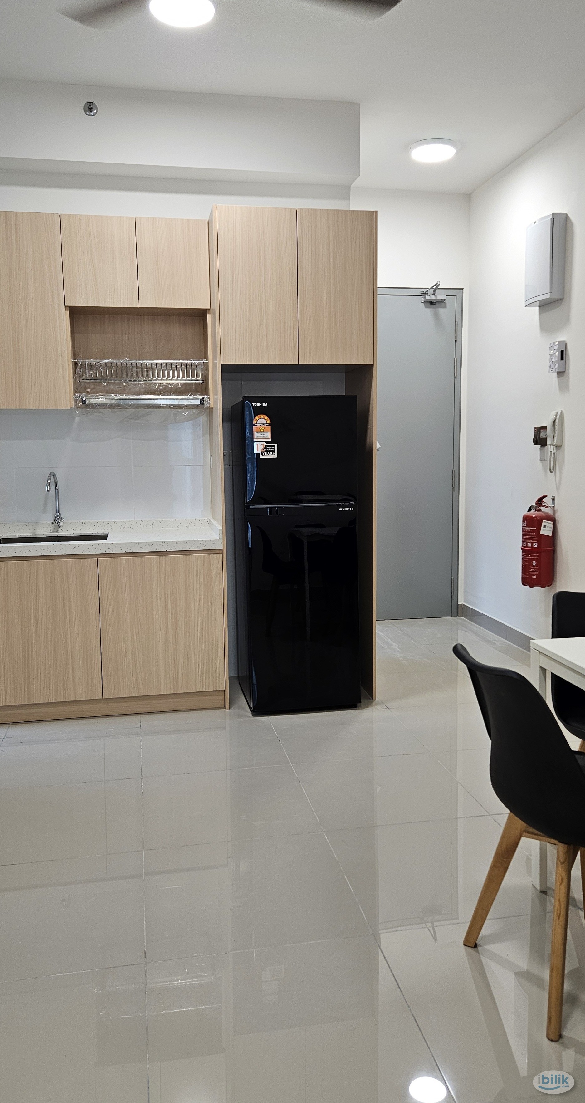 [FEMALE UNIT] Immediately Move In Master Room at New Condo 121 Residences.  Walking Distance to LRT3. - Image 3