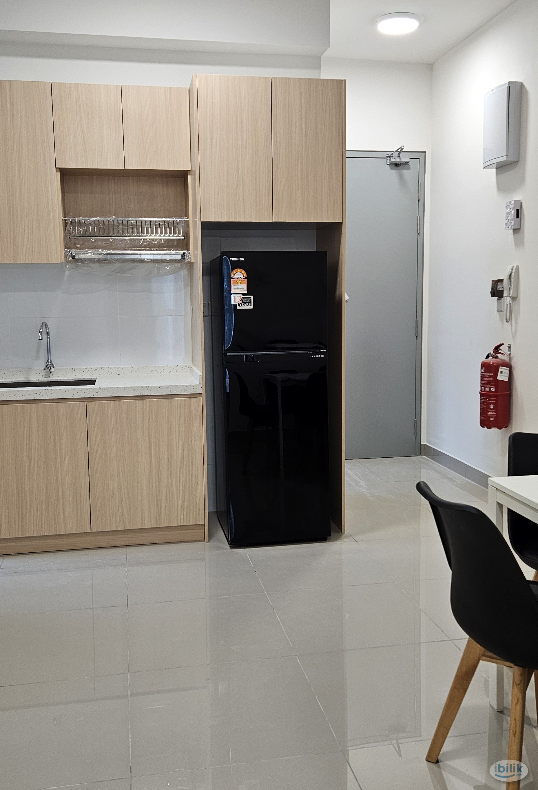 [FEMALE UNIT] Immediately Move In Master Room at New Condo 121 Residences.  Walking Distance to LRT3. - Image 3