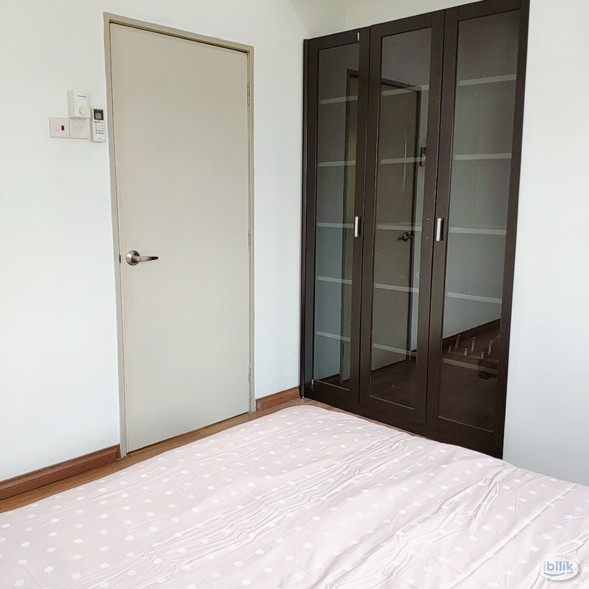 Girls House, AirCon Middle Room near Olive Hill, The Mines, UPM, Serdang Raya, IOI City Mall, Cyberjaya, Putrajaya, Pavi - Image 2