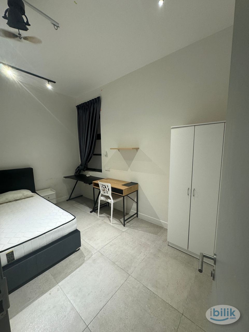 🚎Free shuttle Van🚎 Room with fully furniture @ Bandar Sunway - Image 1