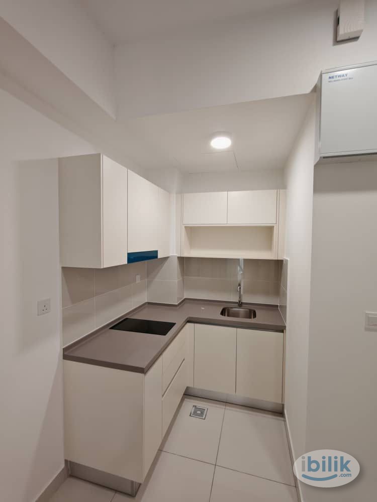 🏘️New furniture 🏘️🏡Setia alam Studio Room 🏡@ with parking lots🚗 - Image 5