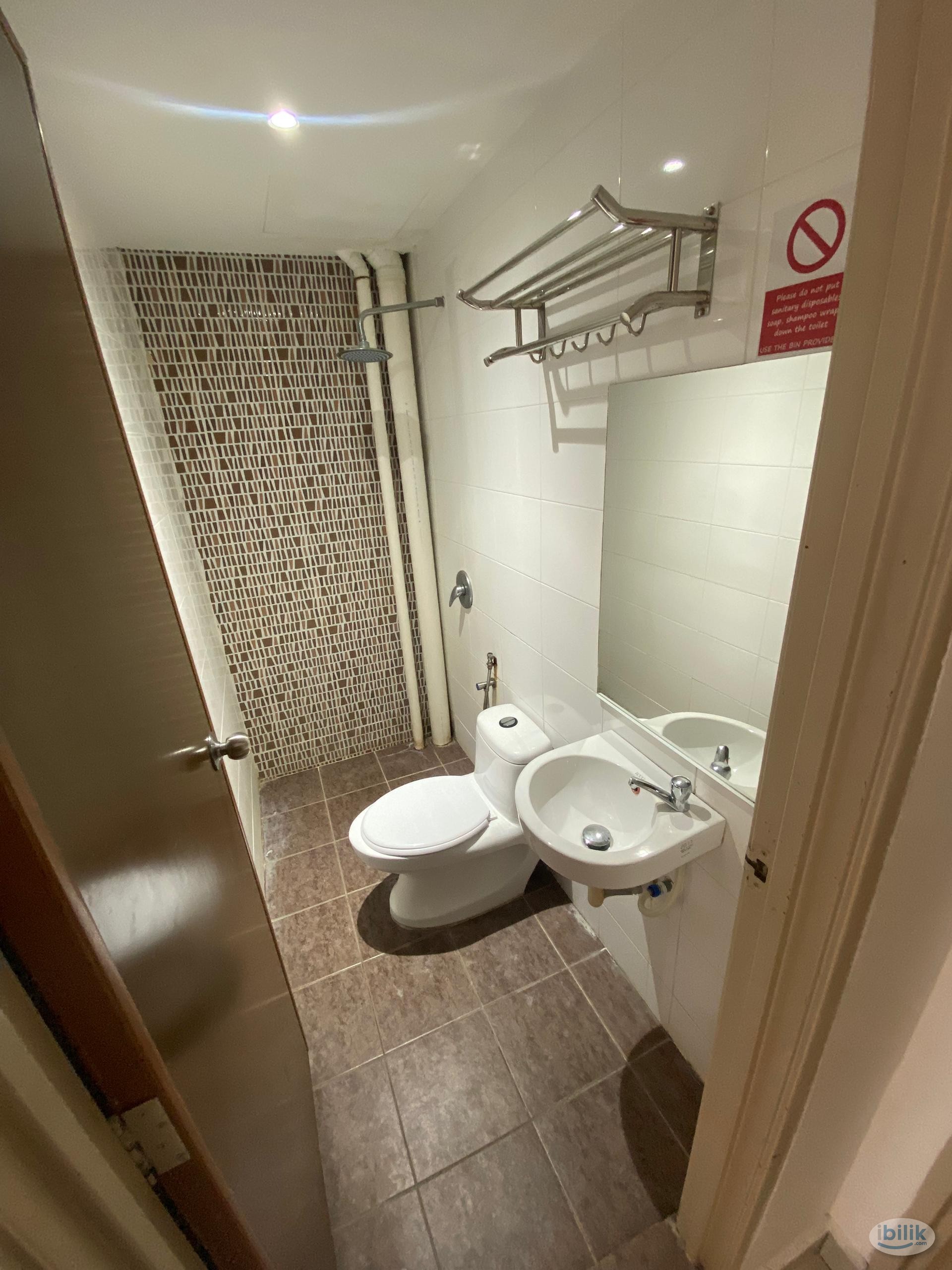 COLIVING MASTER ROOM TO LET IN PETALING STREET - Image 4