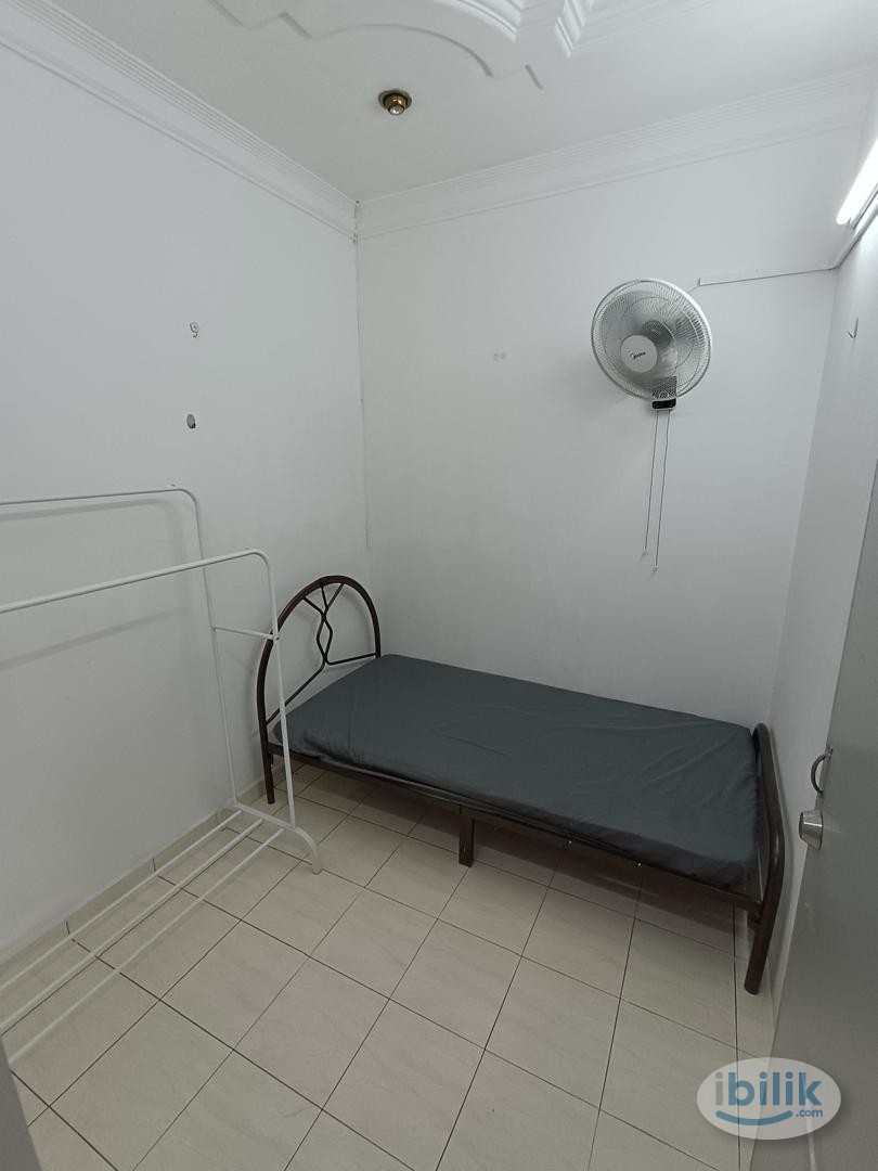 FEMALE UNIT 😲 Partial Single Room for Rent at SS2 Petaling Jaya - Image 1