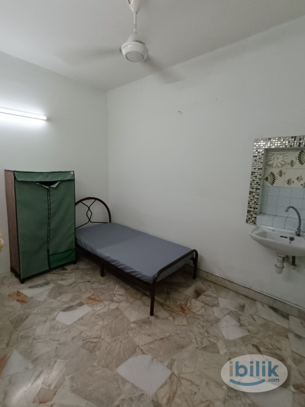 LOW DEPOSIT ✅ Walking to Starling mall, Room for Rent at Damansara Utama - Image 1