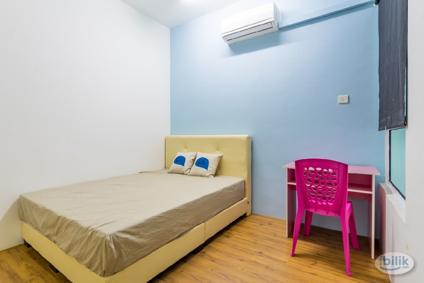 Medium room Queen bed with aircond & window for rent at Arte, Kuchai - Image 2