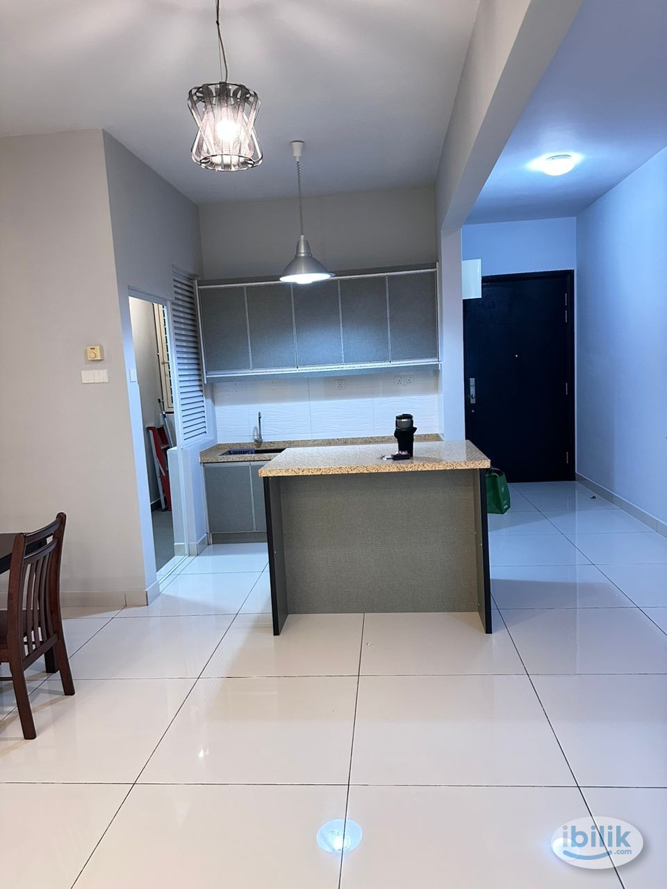 Medium Room at Saville @ The Park, Pantai - Image 4