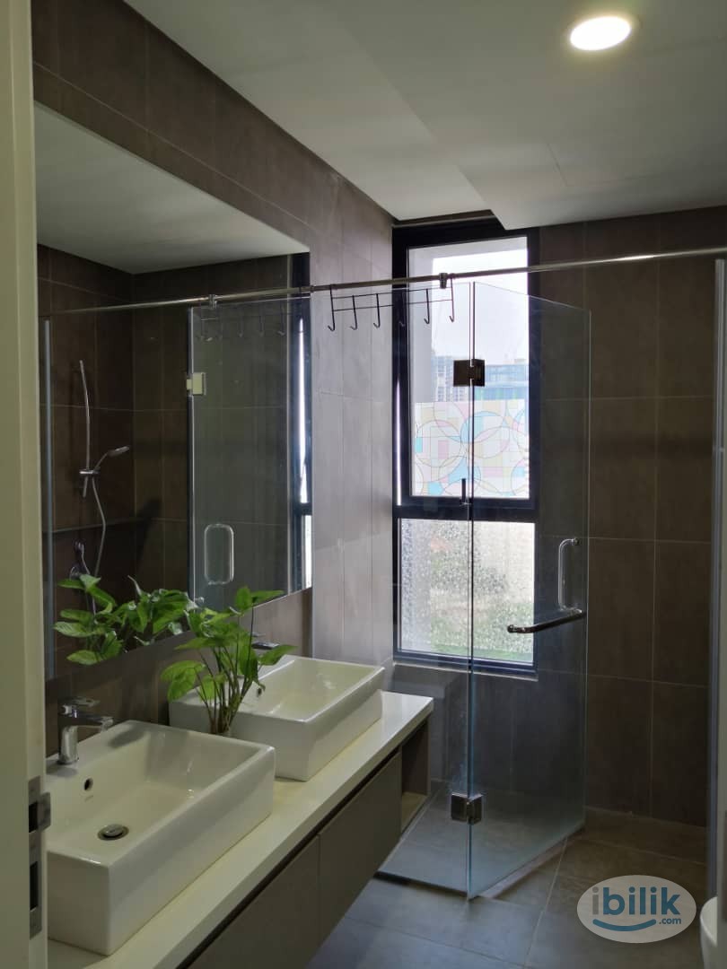Master Room at The Rainz, Bukit Jalil - Image 2