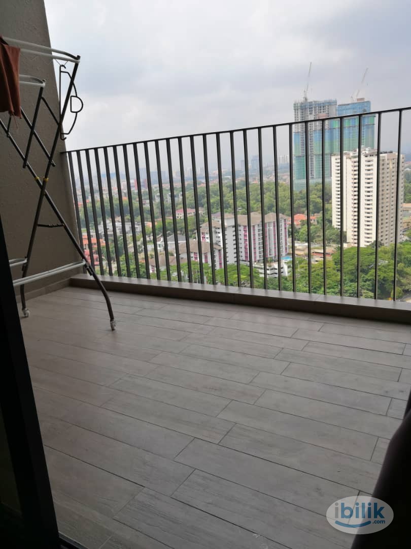 Master Room at The Rainz, Bukit Jalil - Image 5