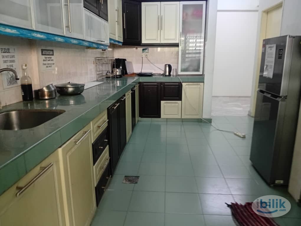 WAWASAN ,PUCHONG, MEDIUM ROOM TO RENT, ZERO DEPOSIT - Image 4