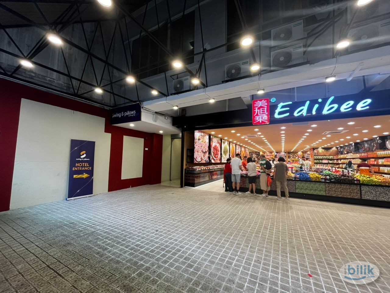 1 station to KL SENTRAL 🚄 3 mins walking distance to MRT/LRT PASAR SENI 🚄 - Image 5