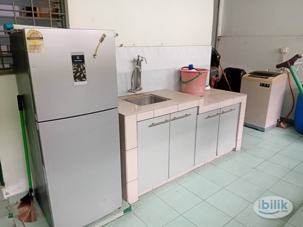 section 14, medium room to rent, zero deposit780 - Image 3