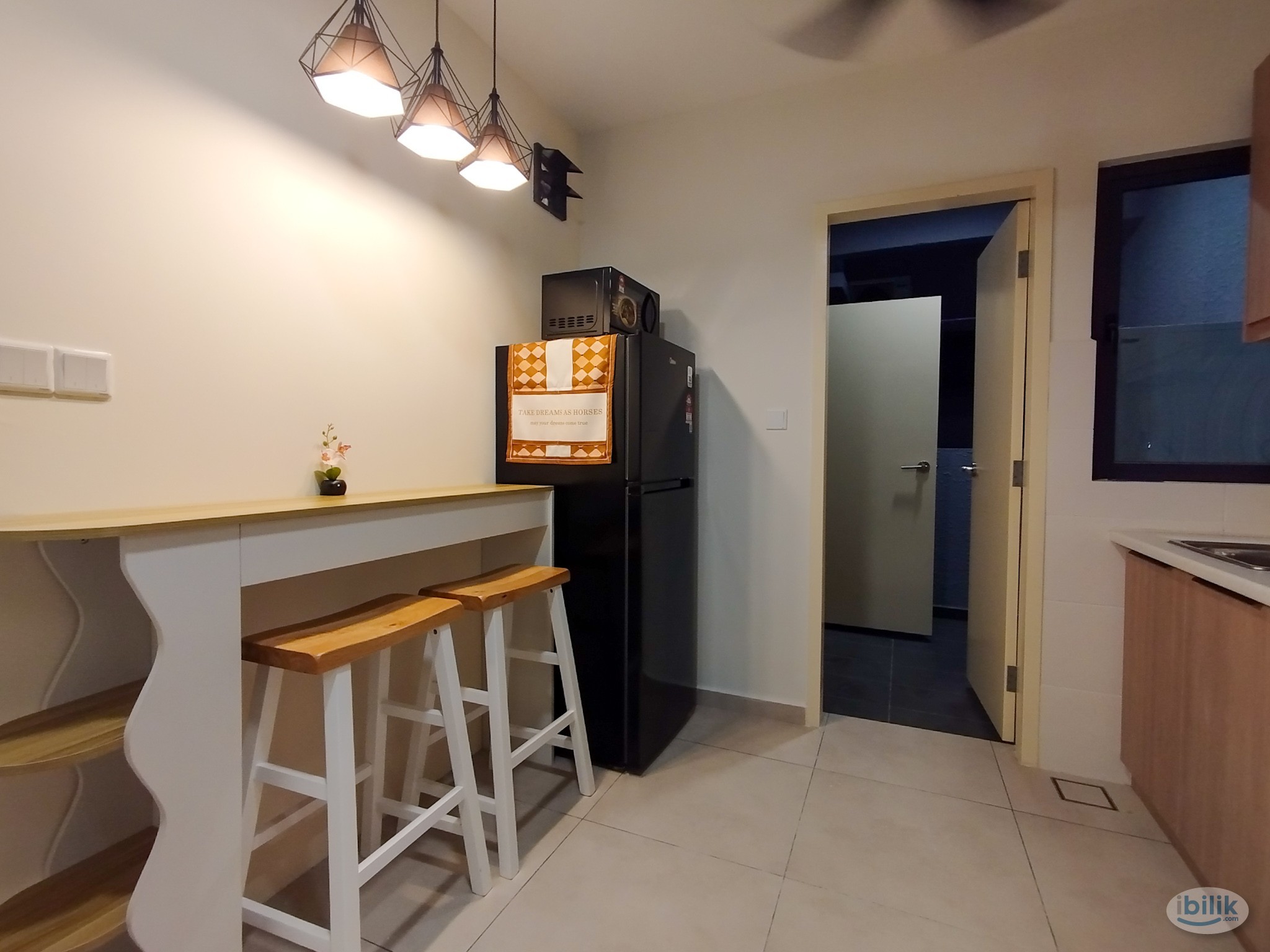 LOW DEPOSIT ‼️All male (Master Room A w toilet_Type E) WIFI AirCond Near MRT BUS  Meta Residences Putra Permai Puchong S - Image 4