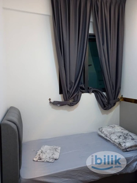 Single Room at Greenfield Residence, Bandar Sunway - Image 3