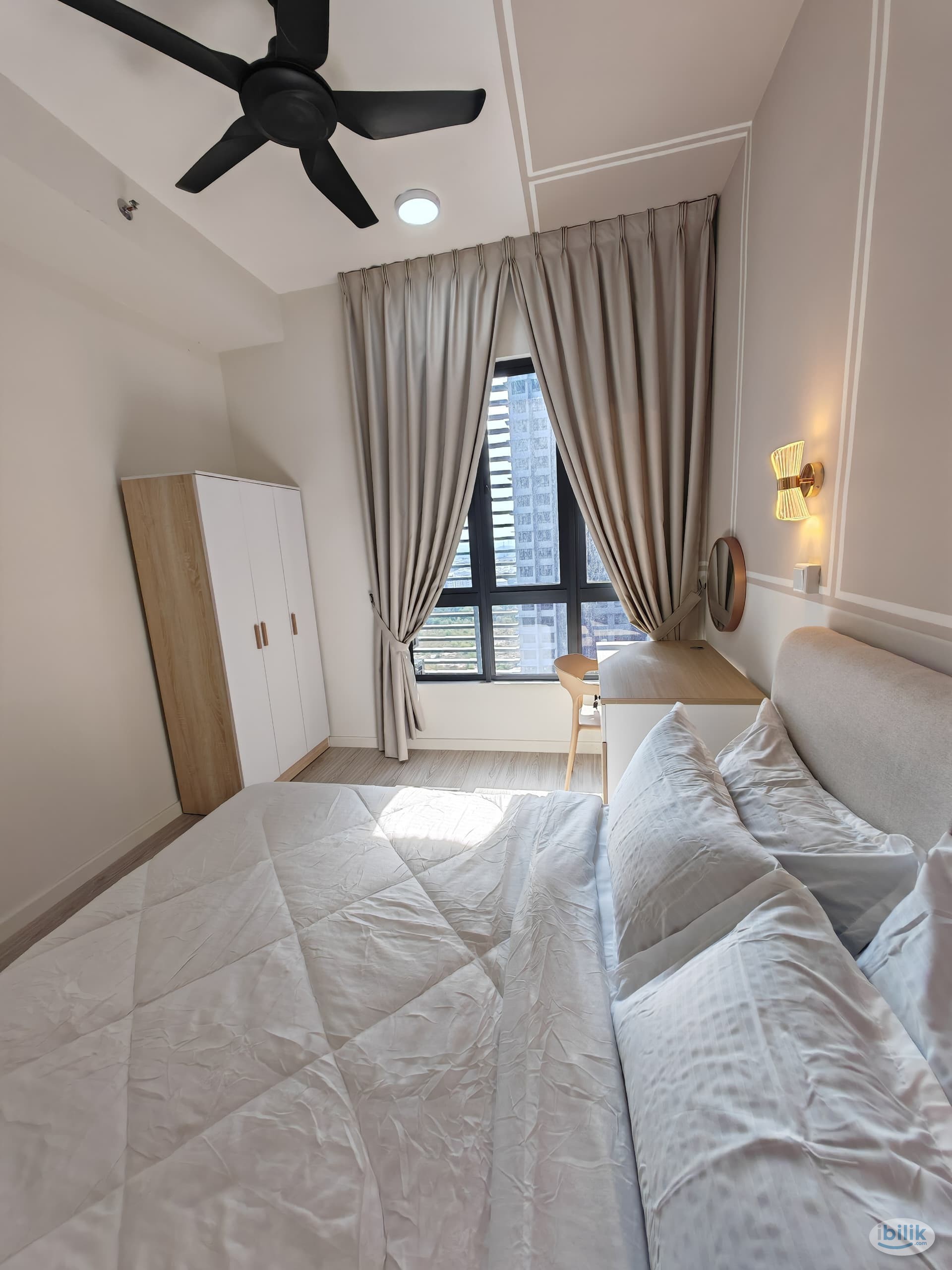 Fully Furnish Master Room at Meta Residences Putra Permai, Seri Kembangan next to mrt apu upm - Image 1