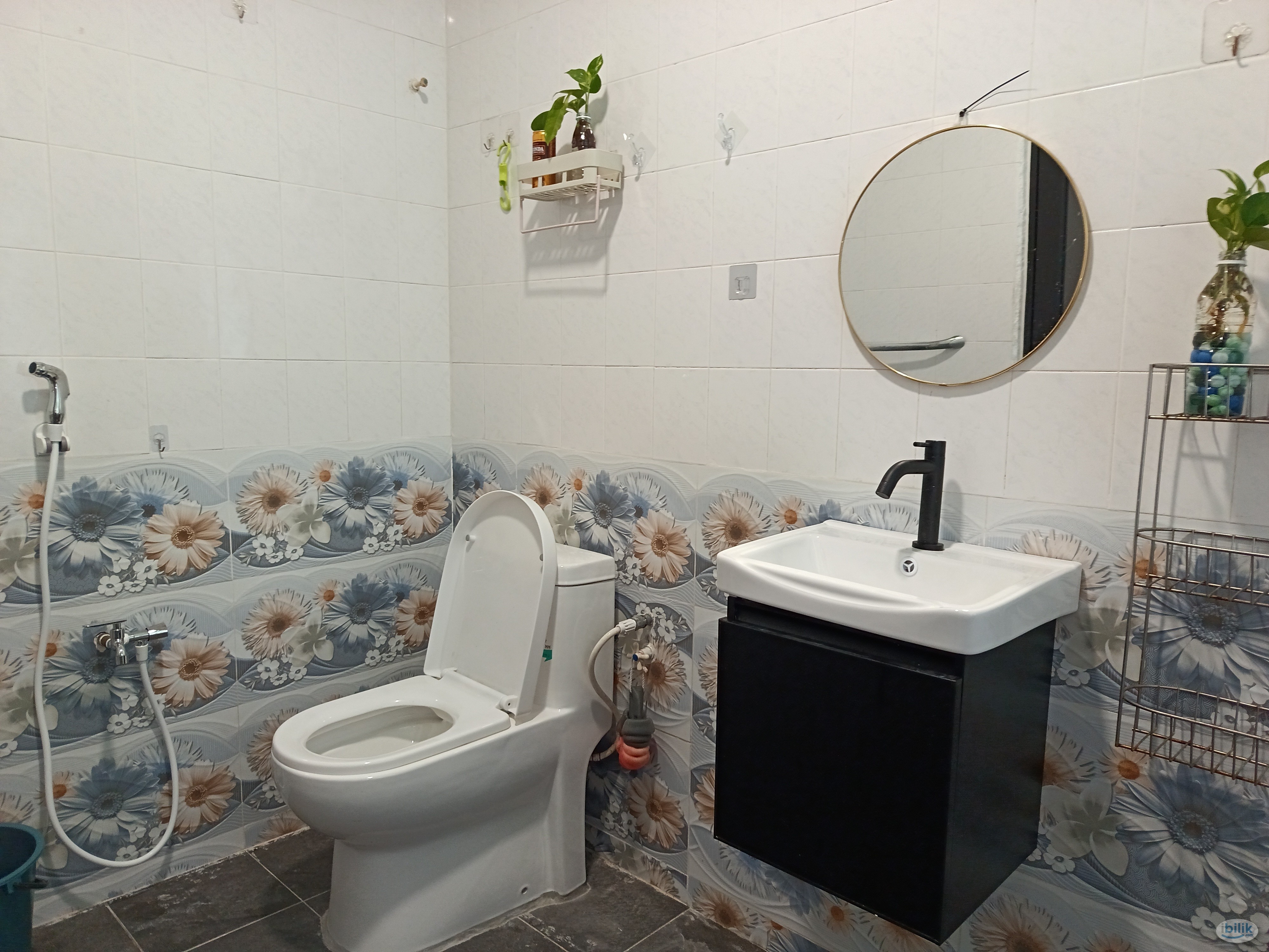 Bungalow Single Room Rawang golf club , 2BR,free parking+kitchen+GGSelangor - Image 3