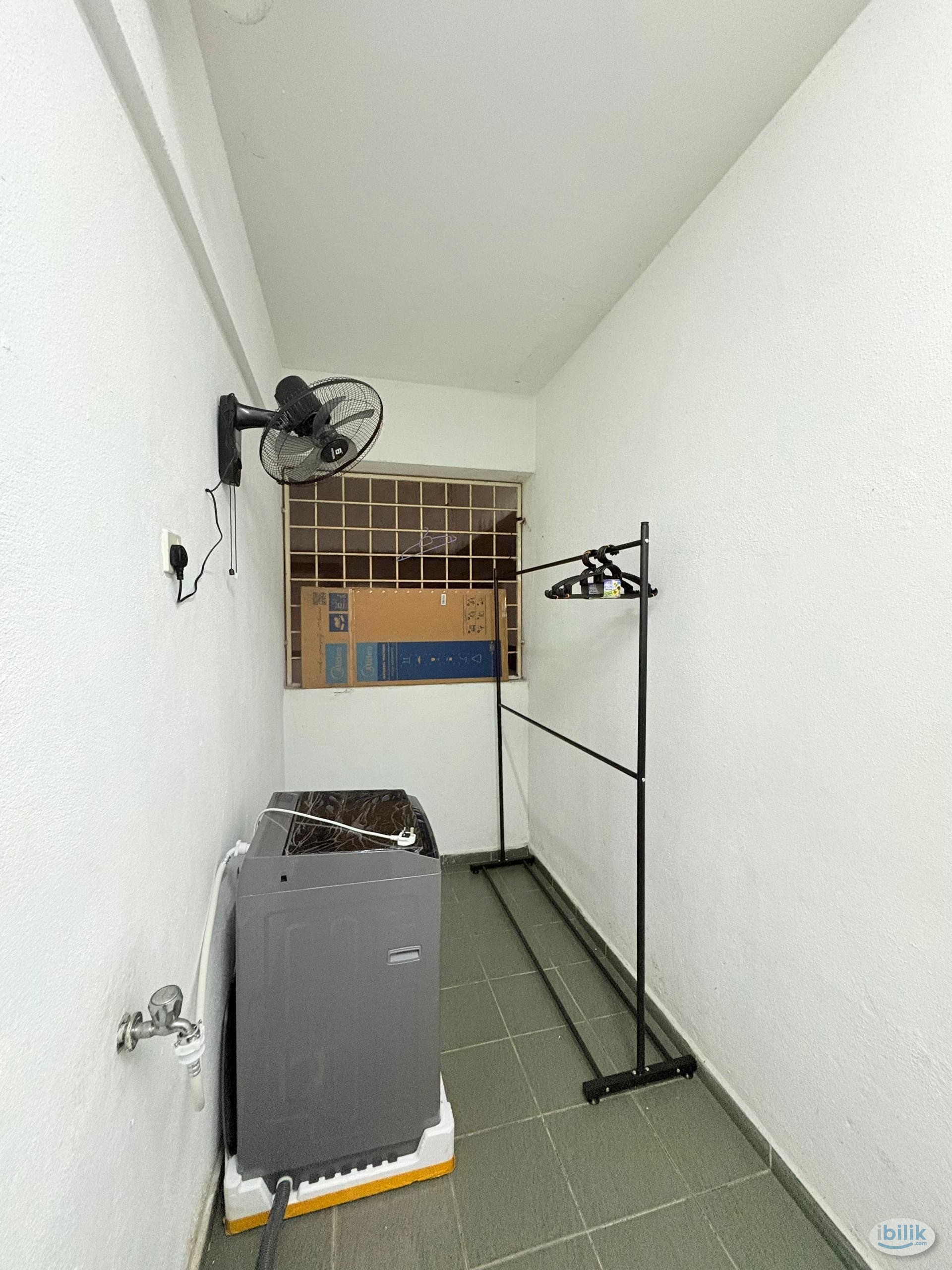 [Near to MRT & Mall🔥] Nice Room @ South City Seri Kembangan Serdang KL - Image 4