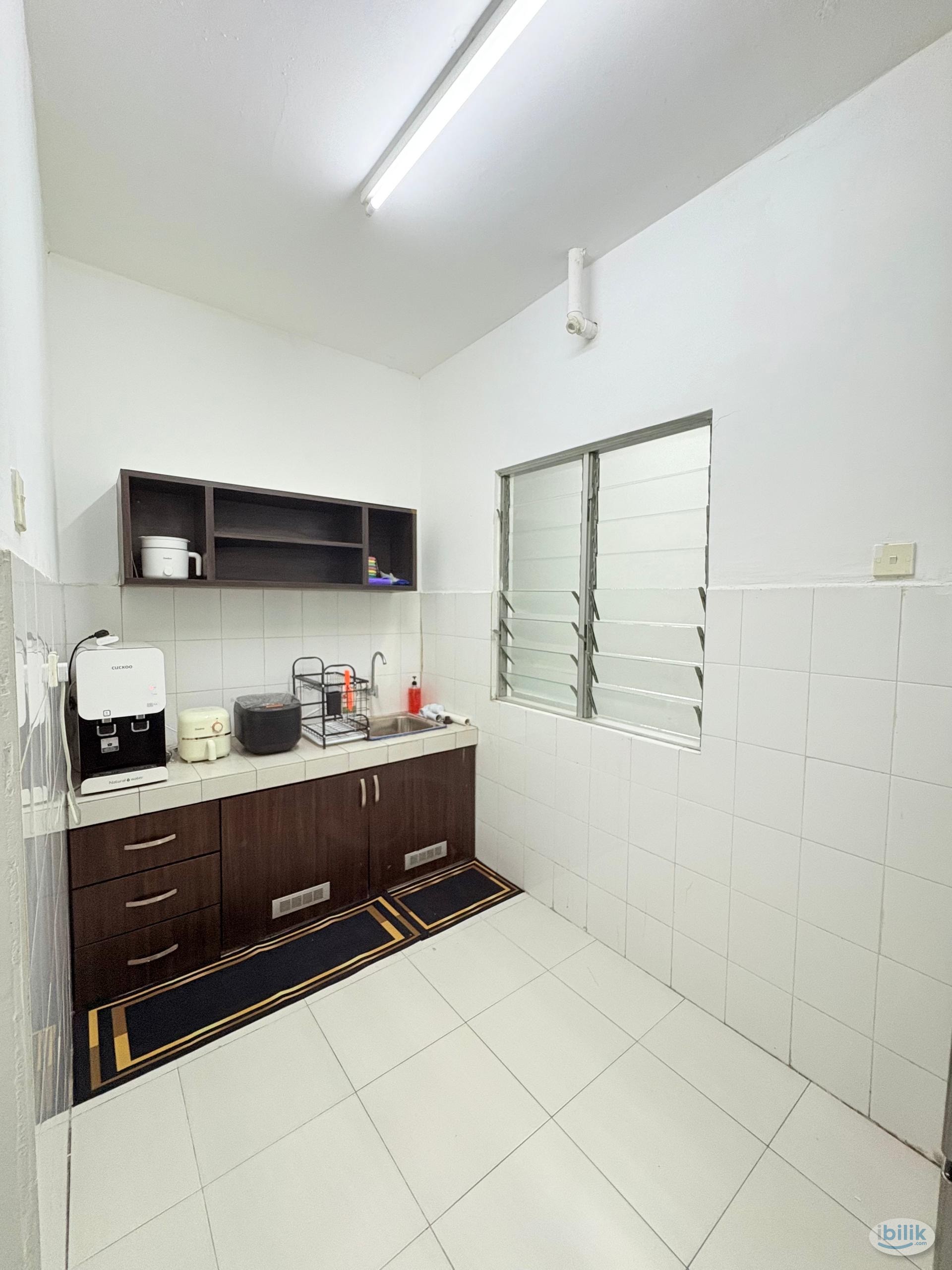 [Near to MRT & Mall🔥] Nice Room @ South City Seri Kembangan Serdang KL - Image 3
