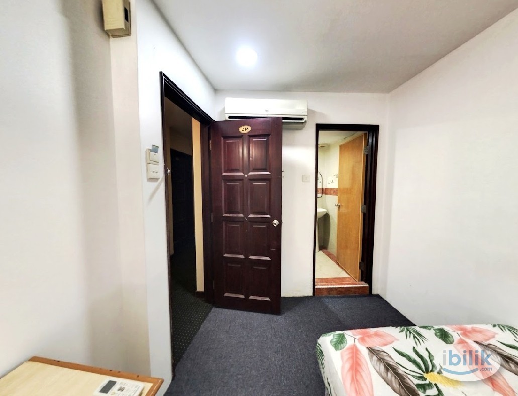SINGLE ROOM AVAILABLE at Subang Permai with FREE WIFI 😱 ZERO DEPOSIT 🤩 NEAR BUS STOP 🥳 SUITABLE ROOM FOR ANY - Image 1