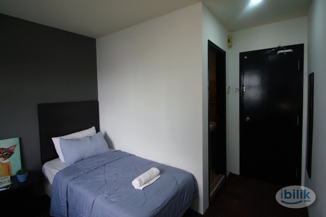 FREE WIFI 🤩 ZERO DEPOSIT 😱 Single Room at Bandar Puchong Jaya, Hotel Athill - Image 3