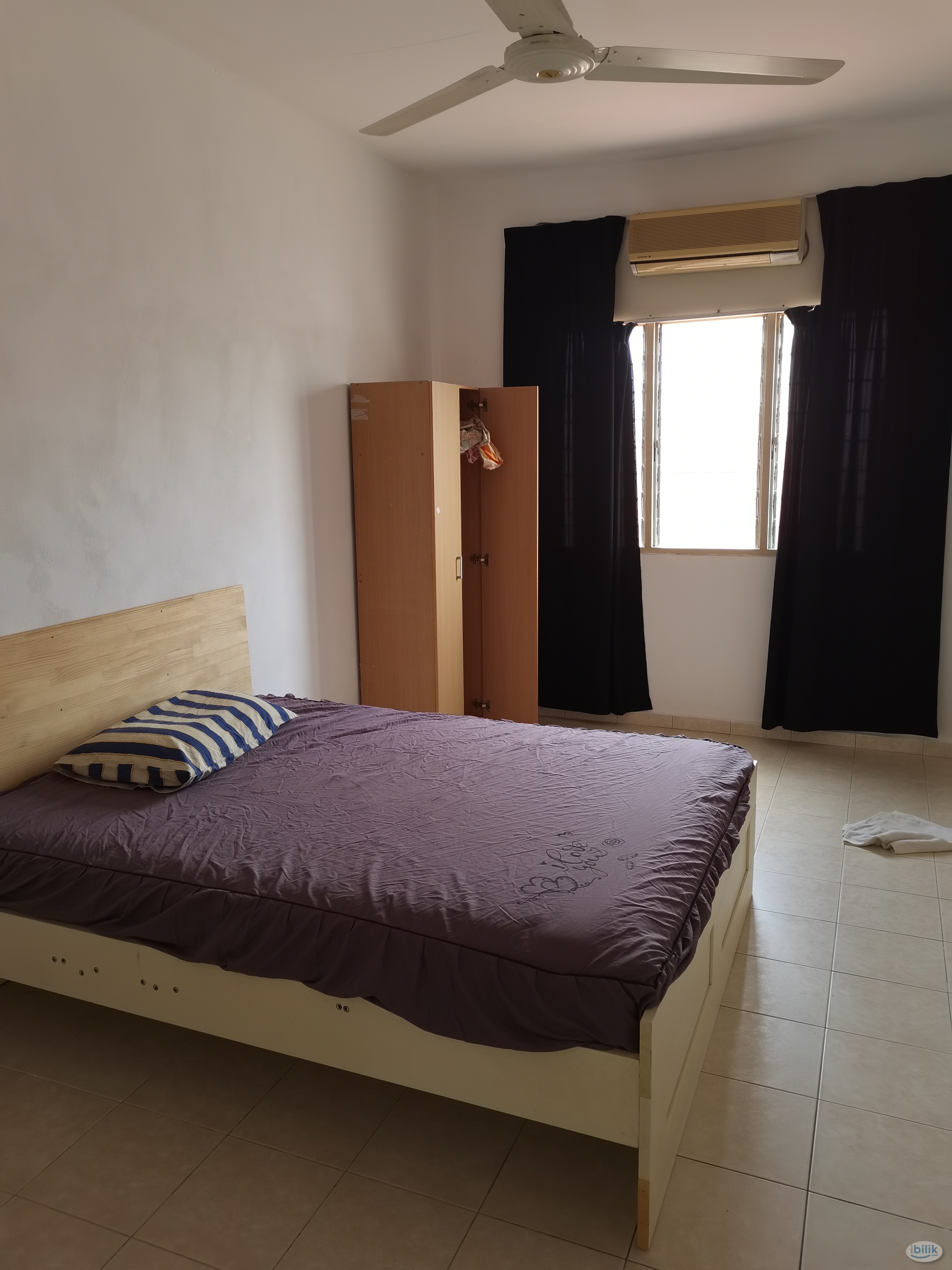 Master Room at Teluk Intan, Perak - Image 1