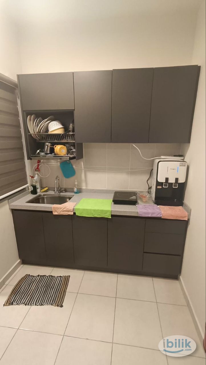 𝟏 𝐌𝐨𝐧𝐭𝐡 𝐃𝐞𝐩𝐨𝐬𝐢𝐭 𝐅𝐞𝐦𝐚𝐥𝐞 【𝐒𝐡𝐮𝐭𝐞𝐫 𝐁𝐮𝐬 𝐭𝐨 𝐇𝐄𝐋𝐏】Fully Furnished Master room for rent@Emabayu - Image 5