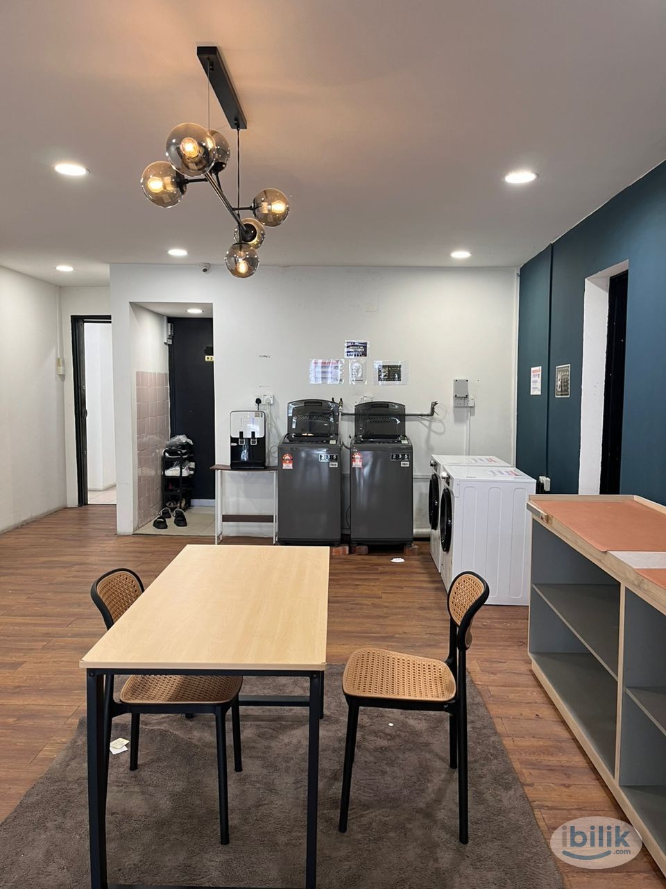 🏙️ Steps from Midvalley & KSL! Modern stay with WiFi, private bathroom & zero deposit! 💼✨ - Image 2