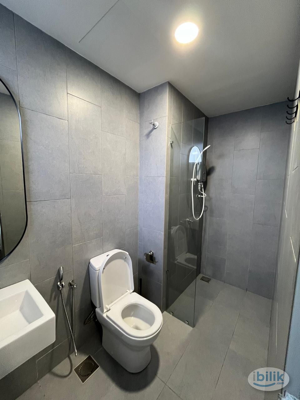 No Deposit - direct to TRX MALL‼️Fully Furnished Master Room Near MRT MALURI - Image 3
