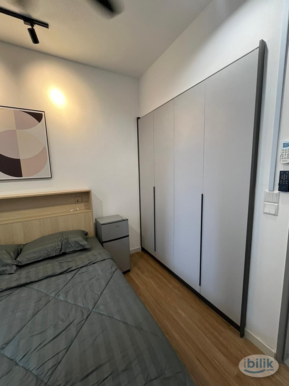 No Deposit - direct to TRX MALL‼️Fully Furnished Queen Bed Room Near MRT MALURI - Image 2