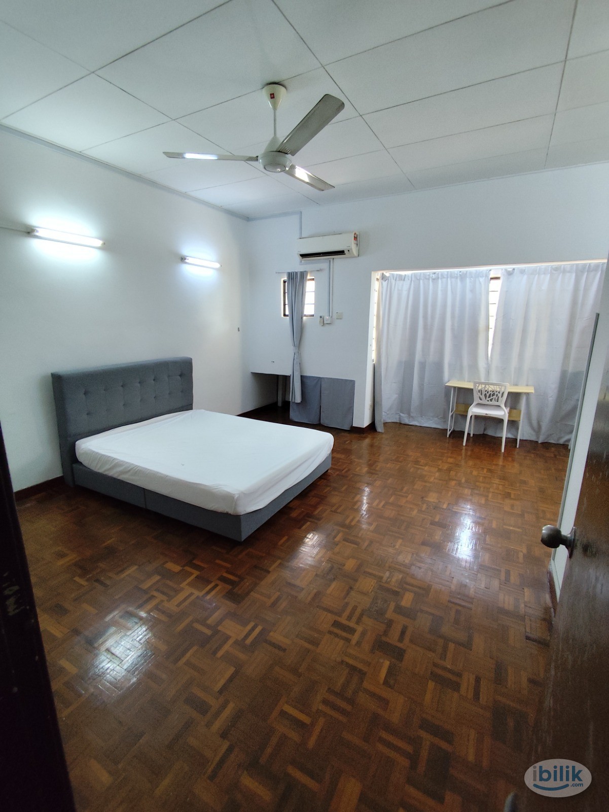 DAMANSARA  JAYA FEMALE UNIT MASTER ROOM TO RENT, ZERO DEPOSIT - Image 2