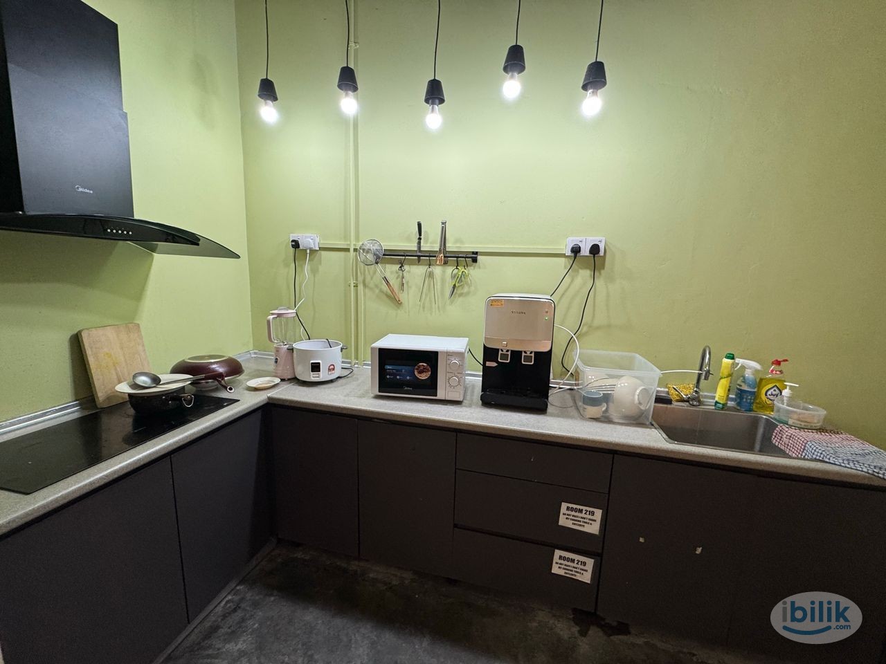🚝 2 Stations away from TRX 🔥 Co Living Hotel Room @ Taman Maluri, Cheras - Image 5