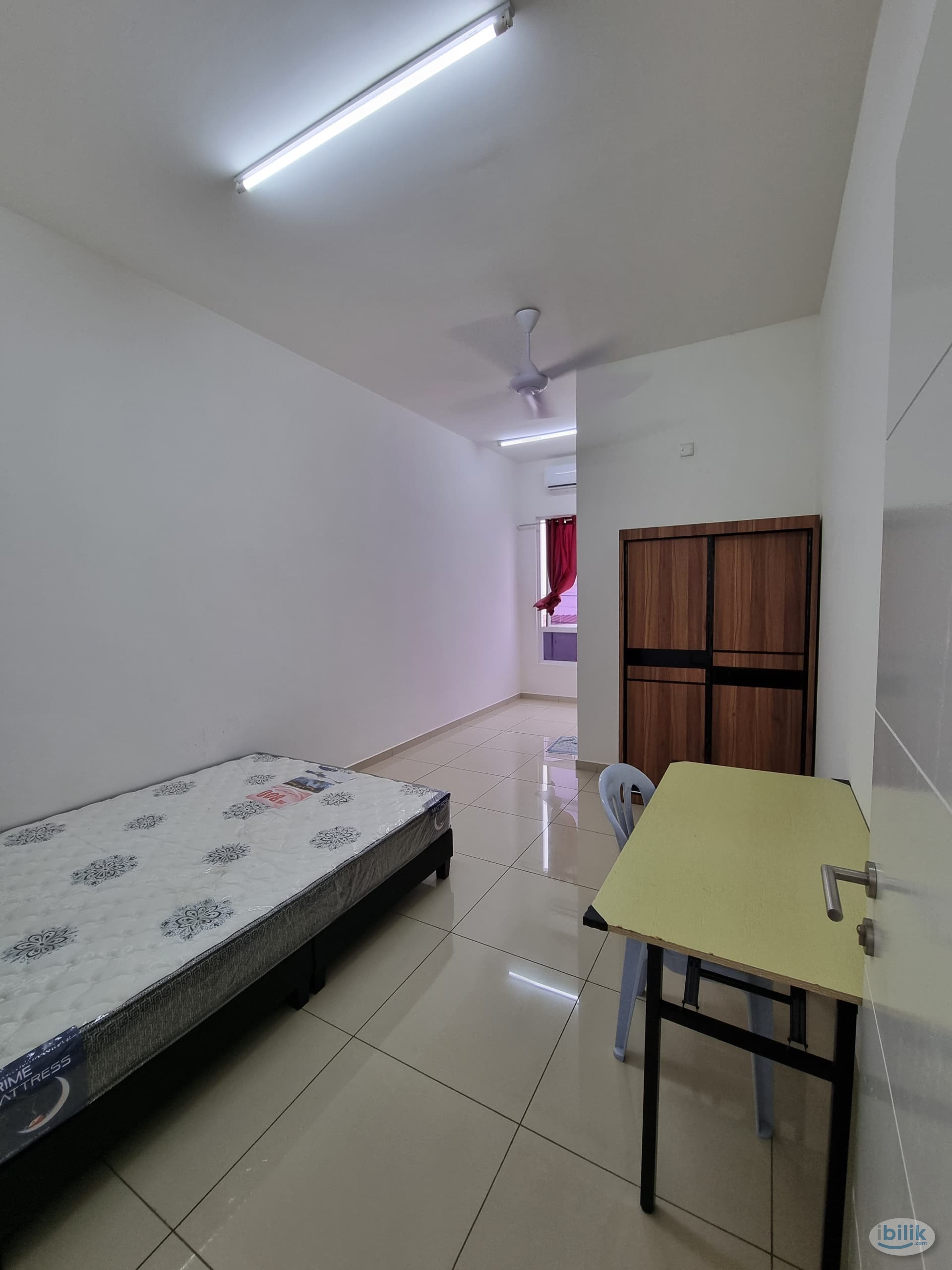 Middle Room at Sendayan, Seremban - Image 2