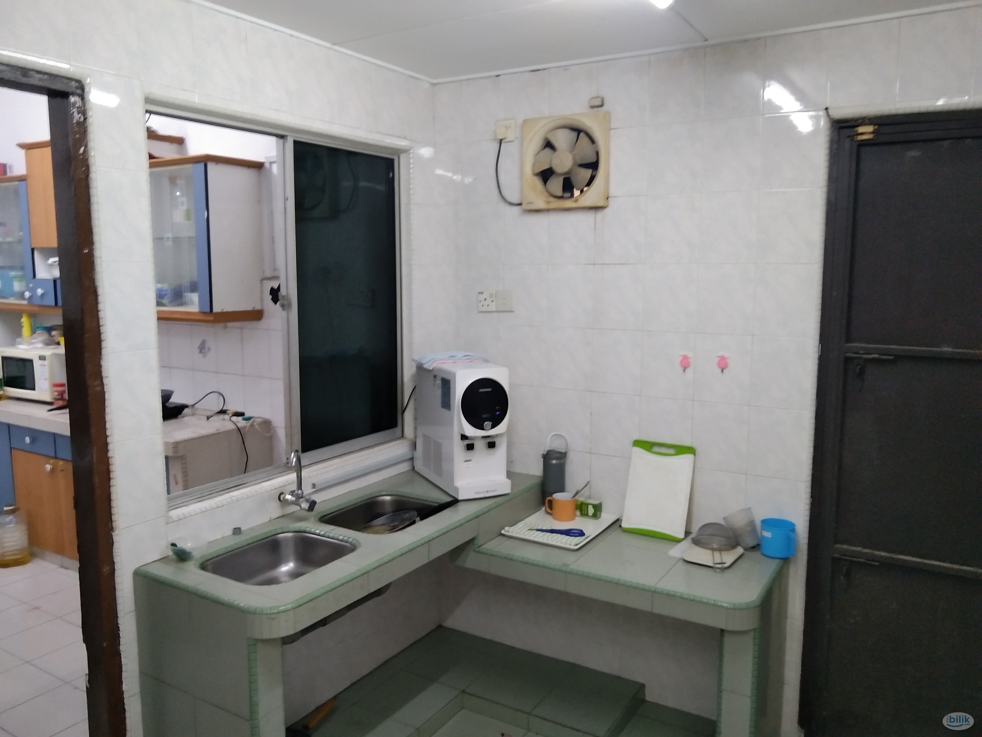 room @ puchong🔑🔑 fully furnished, zero deposit, move in anytime - Image 1