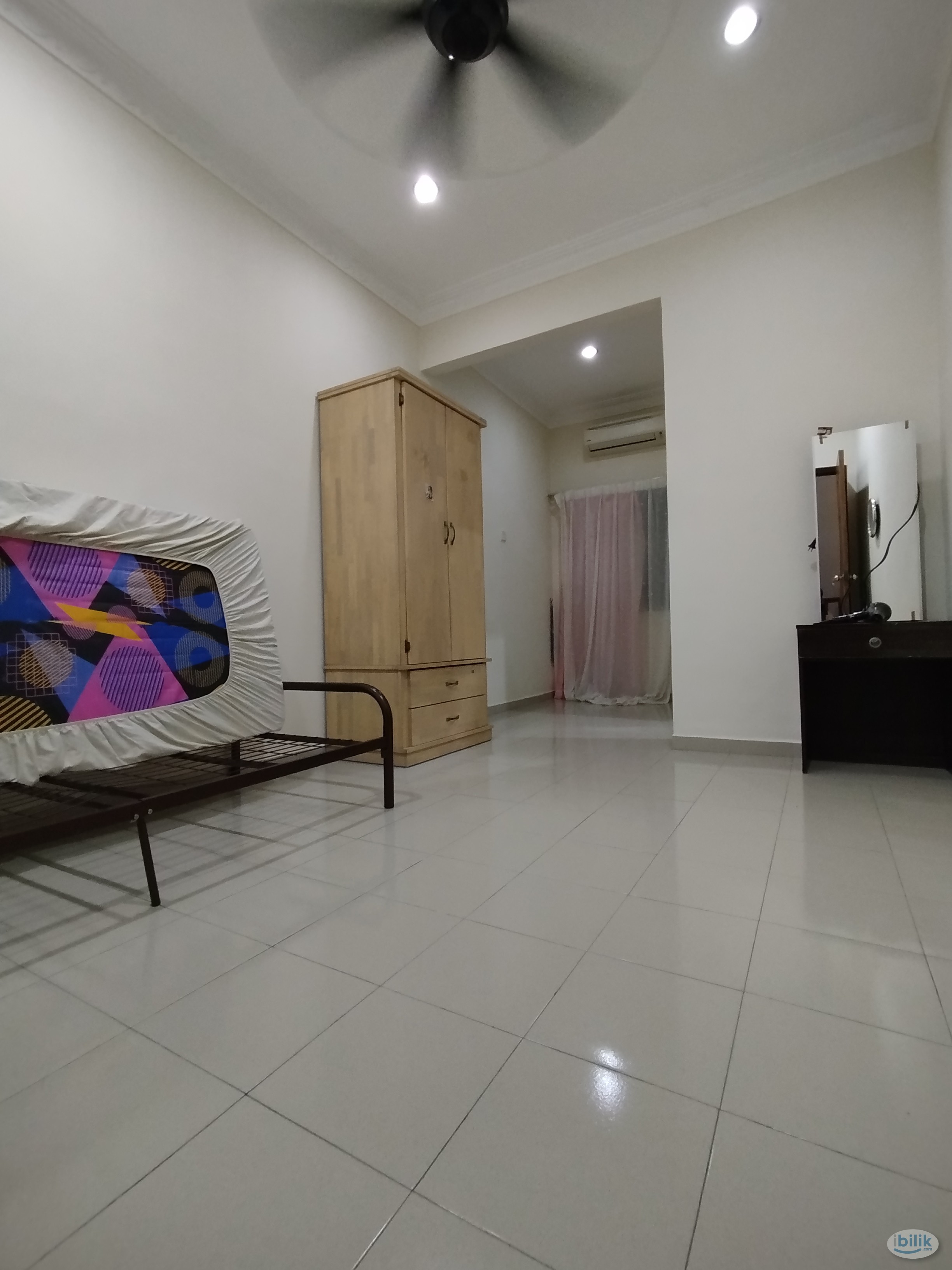 🏠Master Room at Taman Bayu Perdana, Klang - Image 1