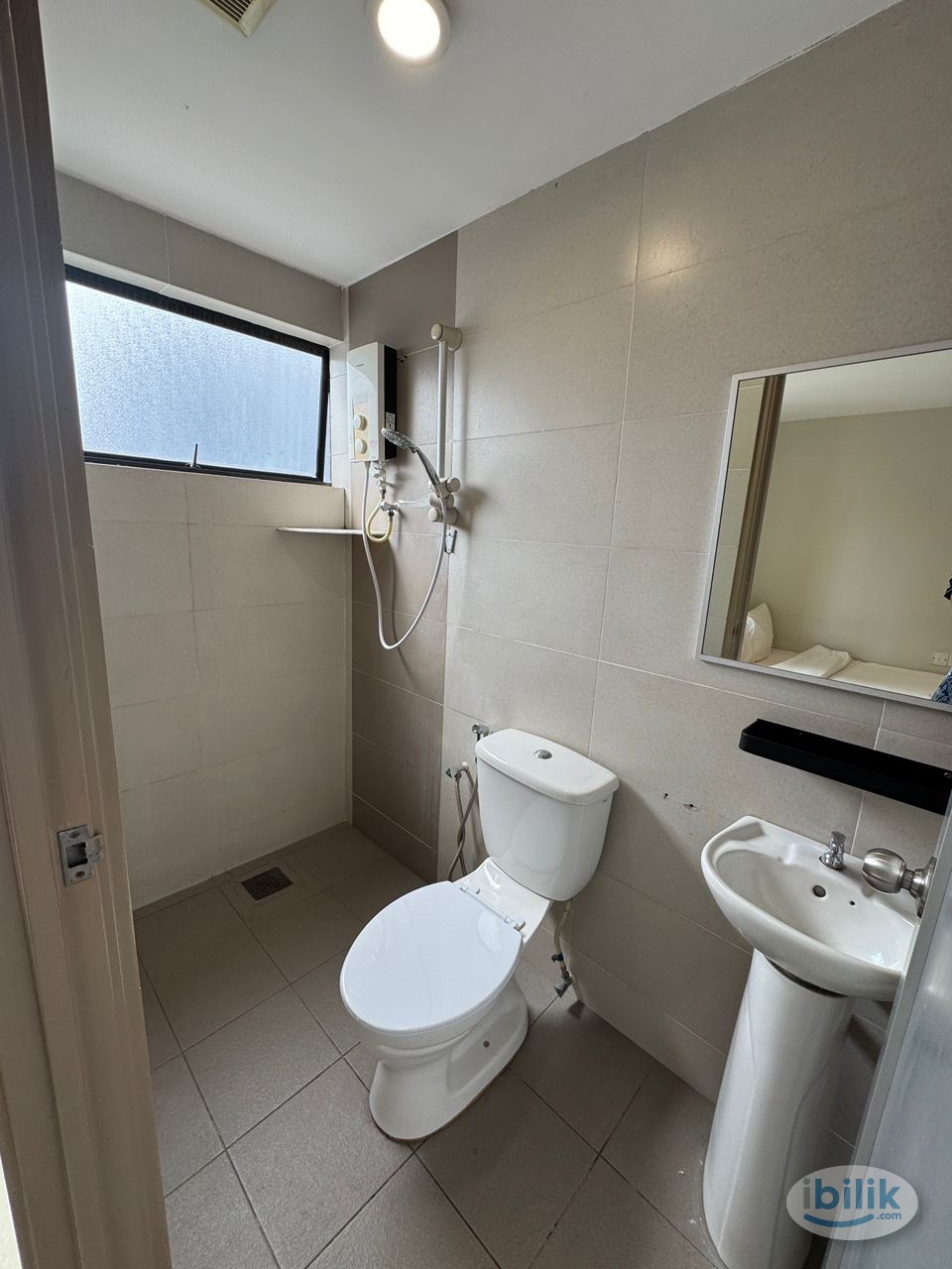 Opposite KPJ Tawakkal KL Specialist Hospital 🔥 Hotel Type Room with Private Bathroom @ Titiwangsa, Kuala Lumpur - Image 3