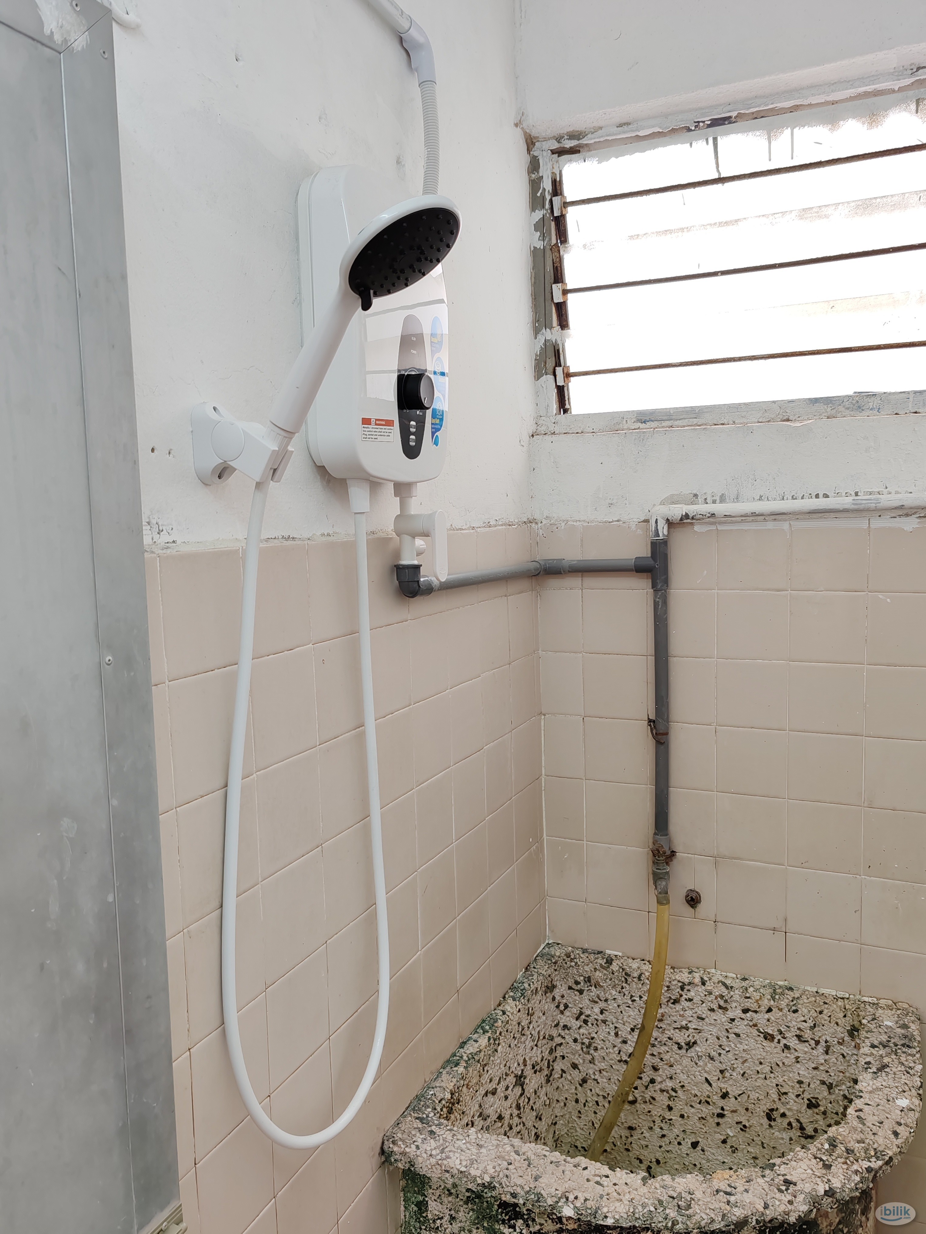 Female Unit Single Room at Seberang Jaya, walking distance to Sunway Carnival, Hospital Seberang Jaya - Image 5