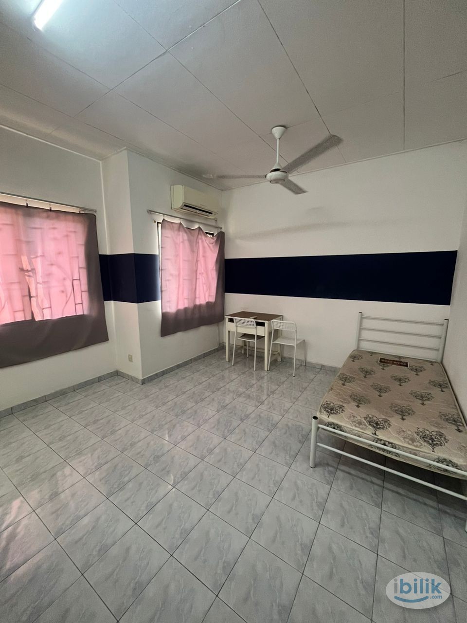 🙋‍♀️FEMALE UNIT🙋‍♀️SETIA ALAM MASTER ROOM WITH PRIVATE BATHROOM FOR RENT ✨✨NEAR TO SETIA CITY MALL ,FOOD STALL , NSK ,LO - Image 1