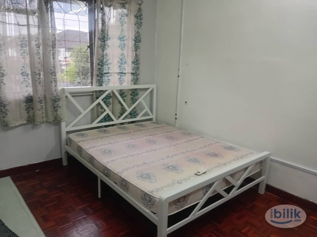 BANDAR SUNWAY , MIDDLE ROOM TO RENT, ZERO DEPOSIT - Image 4