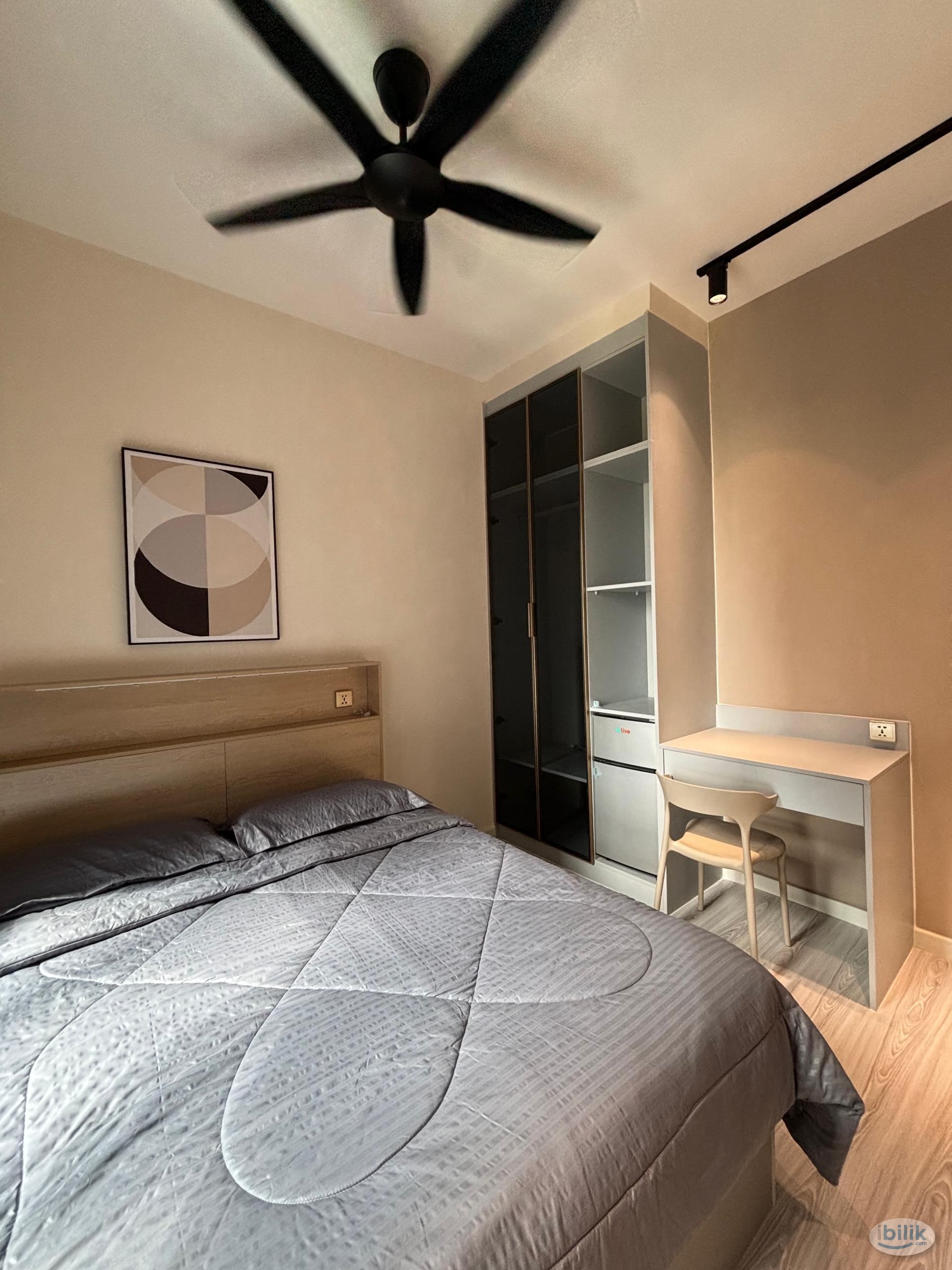 WALKABLE TO MRT FULLY FURNISHED MIDDLE ROOM ✨ - Image 1
